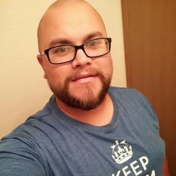 Meet your Posher, Donivan - Picture 1 of 1